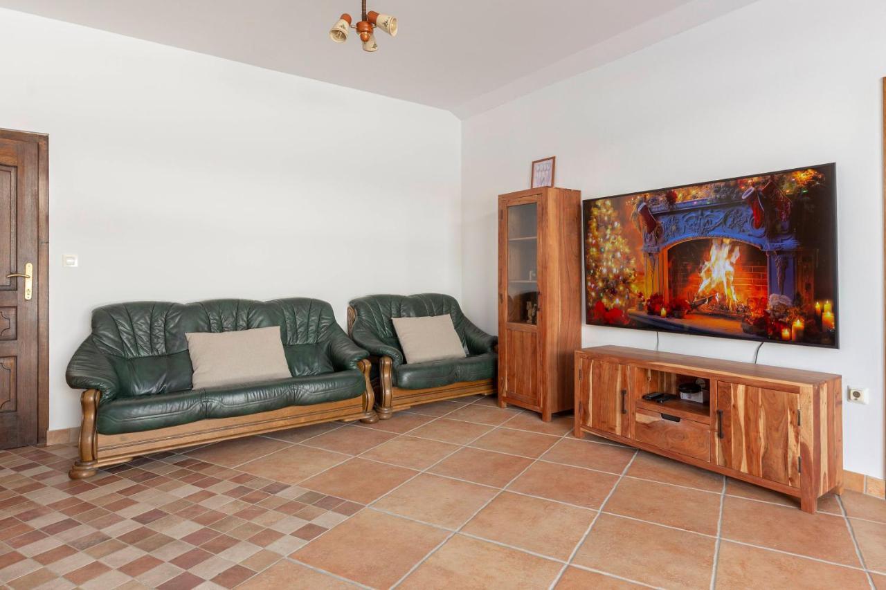 Guest House Struc Slovenj Gradec Bagian luar foto