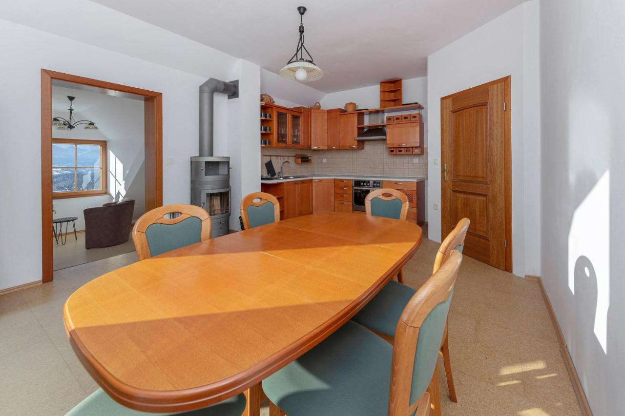 Guest House Struc Slovenj Gradec Bagian luar foto